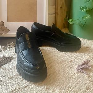 Chinese laundry jensen loafer size 10
